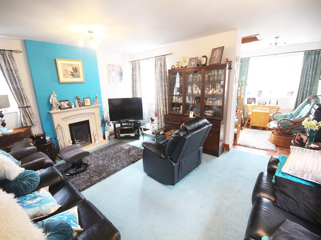 3 bedroom detached house For Sale in Hellifield, Skipton - IMG_1979.jpg
